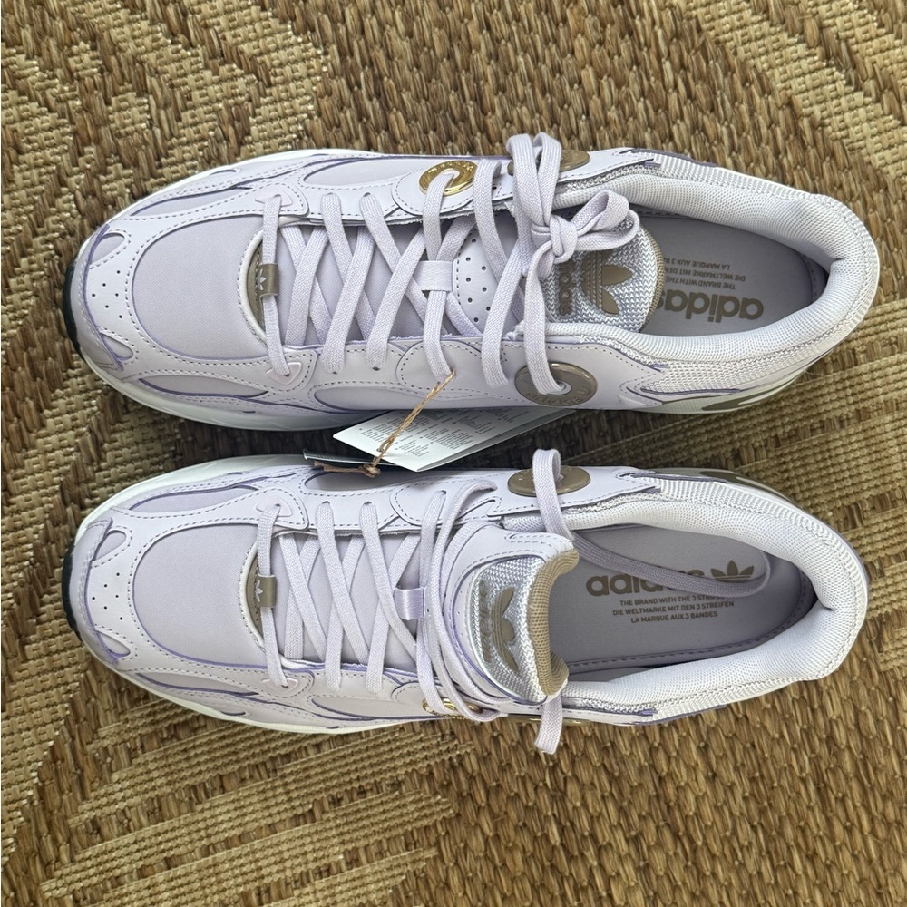 Adidas Women's ASTIR Sneakers - Picture 3 of 8